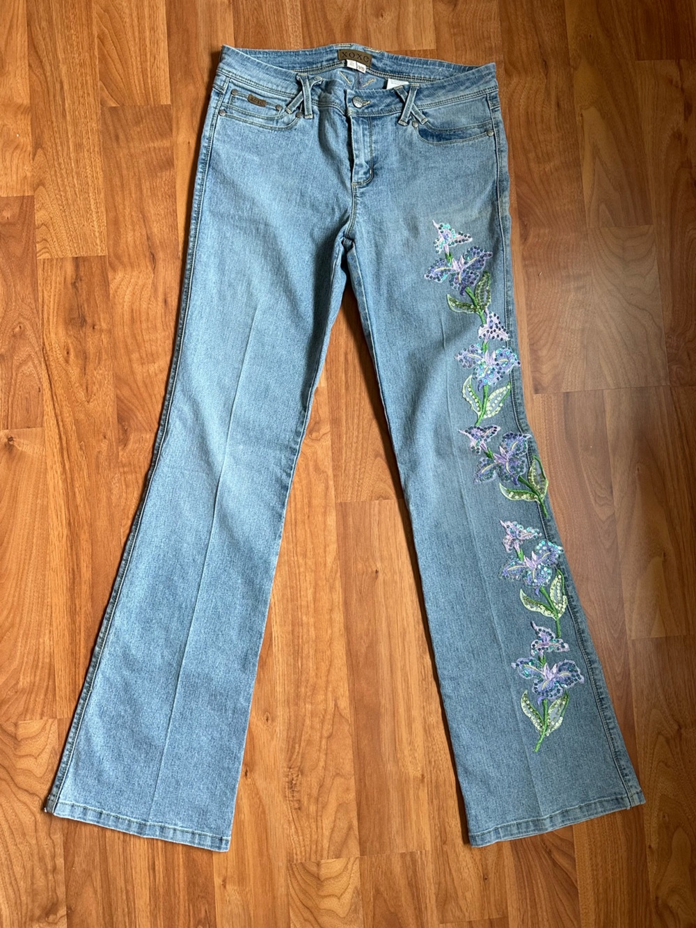 XOXO Flare low rise Jeans Y2K purple green sequin Floral, Juniors 9/10, Like New